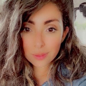 Meet your Posher, Victoria